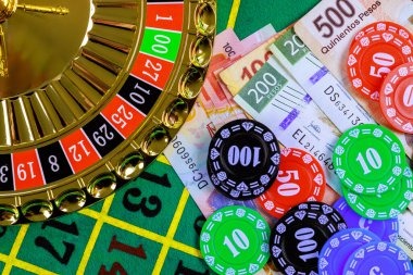 topcer lottery game interface showing number selection and draw schedule